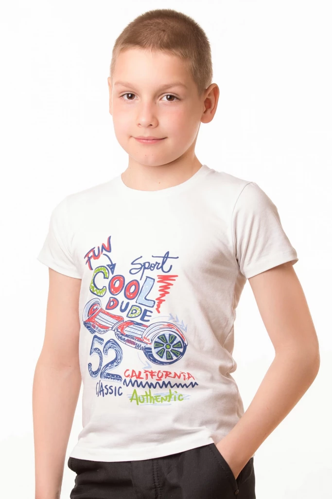 Футболка хлопчача