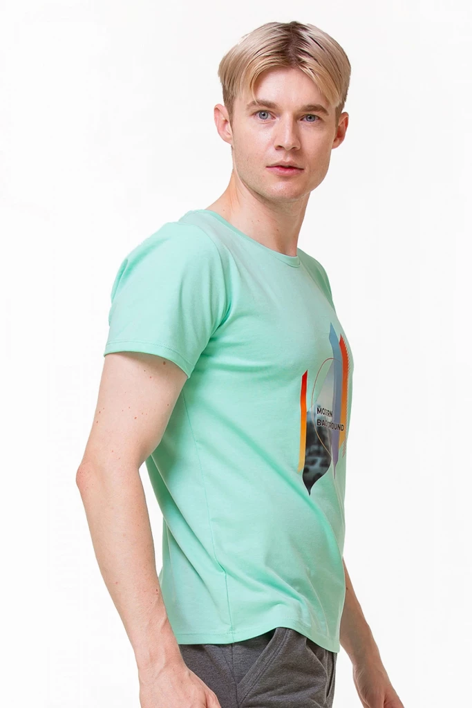 Футболка чоловіча