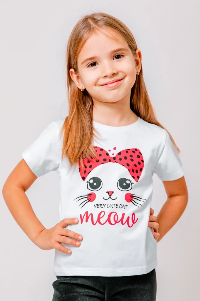 Футболка для дівчинки