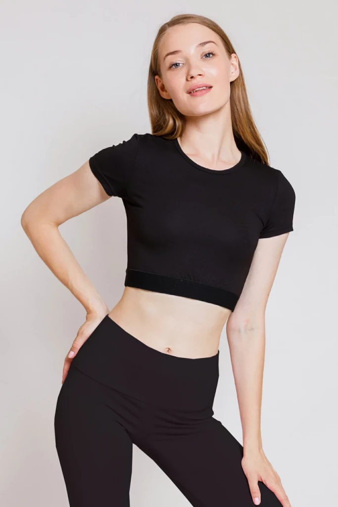 Футболка жіноча