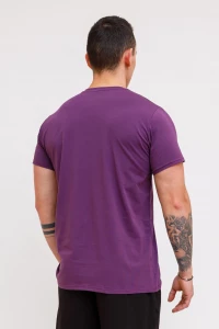 Футболка чоловіча